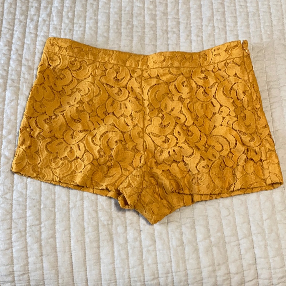 Forever 21 lace shorts